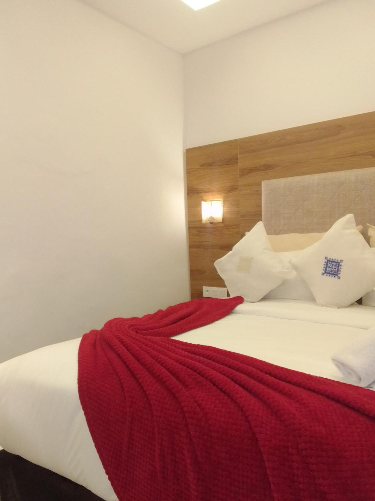 Hotel Mechouar Plaza Szavíra Kültér fotó