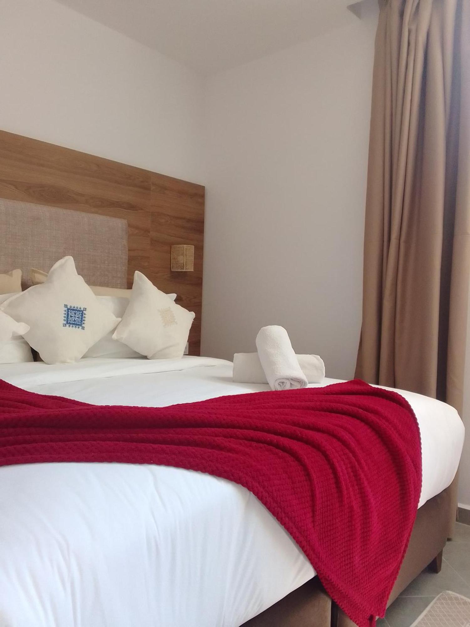 Hotel Mechouar Plaza Szavíra Kültér fotó